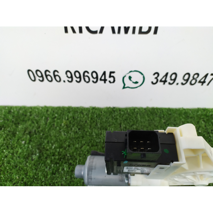 C61742-100 MOTORINO ALZAVETRO PORTA ANTERIORE SINISTRO SX JEEP COMPASS TJ (DAL 2014 IN POI >)
