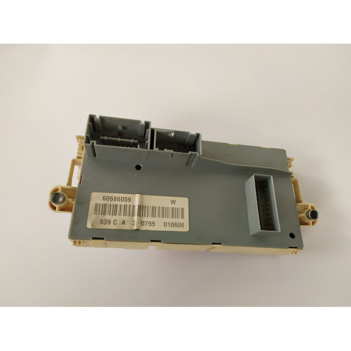 60686059 CENTRALINA SCATOLA PORTA FUSIBILI FUSIBILIERA ALFA ROMEO 159 
