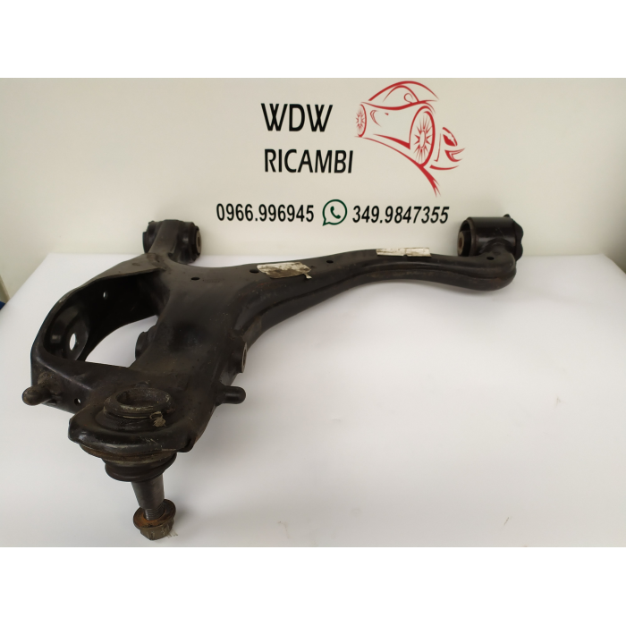 BRACCIO OSCILLANTE INFERIORE LATO ANTERIORE SINISTRO SX USATO RANGE ROVER SPORT 3.0 (2005\2011)