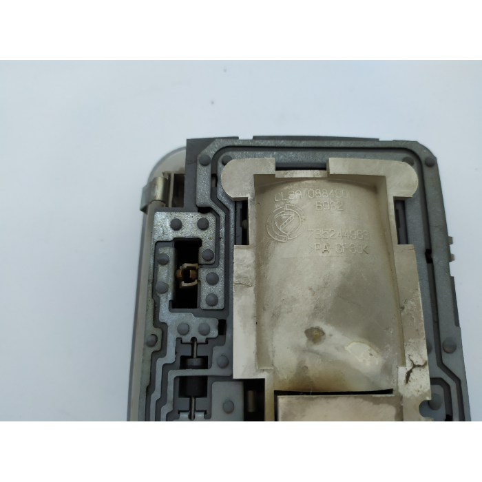 735244963 PLAFONIERA ABITACOLO LUCE CORTESIA ALFA ROMEO MITO \ FIAT BRAVO \ FIAT GRANDE PUNTO