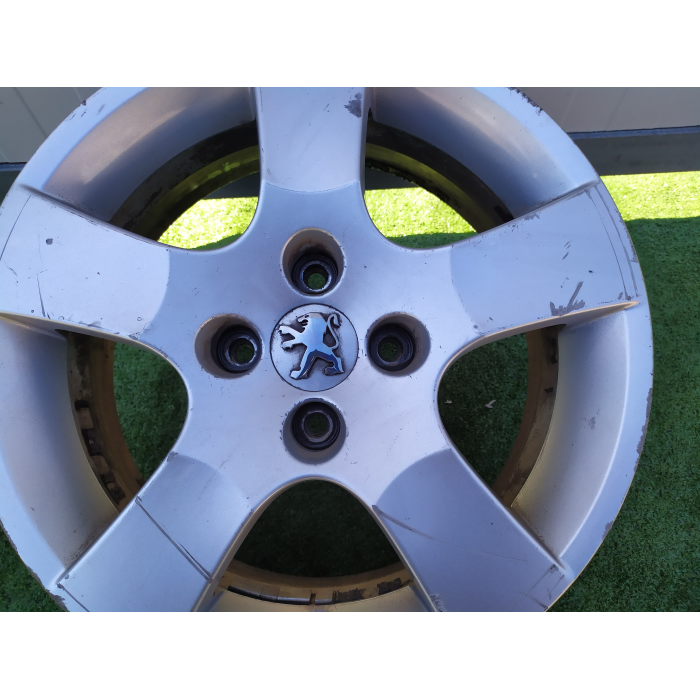 ART.22417 1 CERCHIO IN LEGA USATO DA 16 4 FORI PEUGEOT 207 1.6 HDI (2006\2015) 2009 9686100080