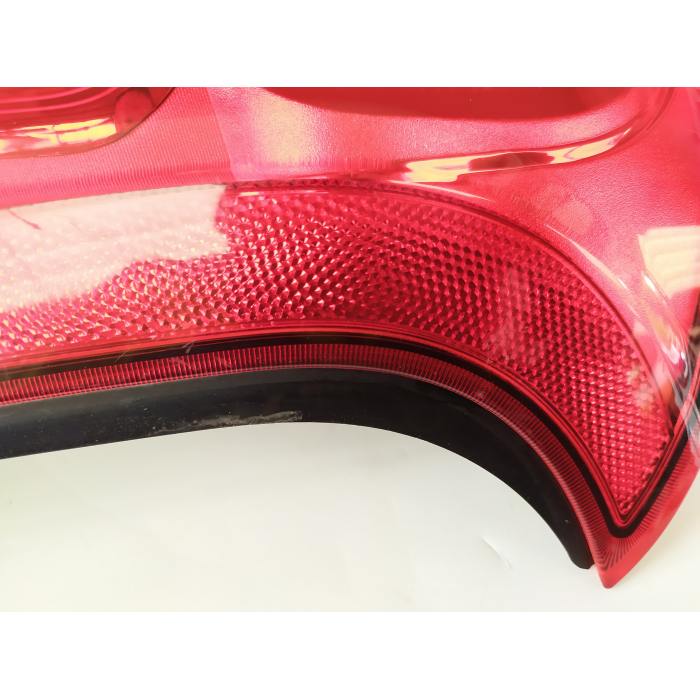 51843642 FANALE STOP USATO POSTERIORE DESTRO DX USATO FIAT PANDA (312\319) (DAL 2012 IN POI >) 