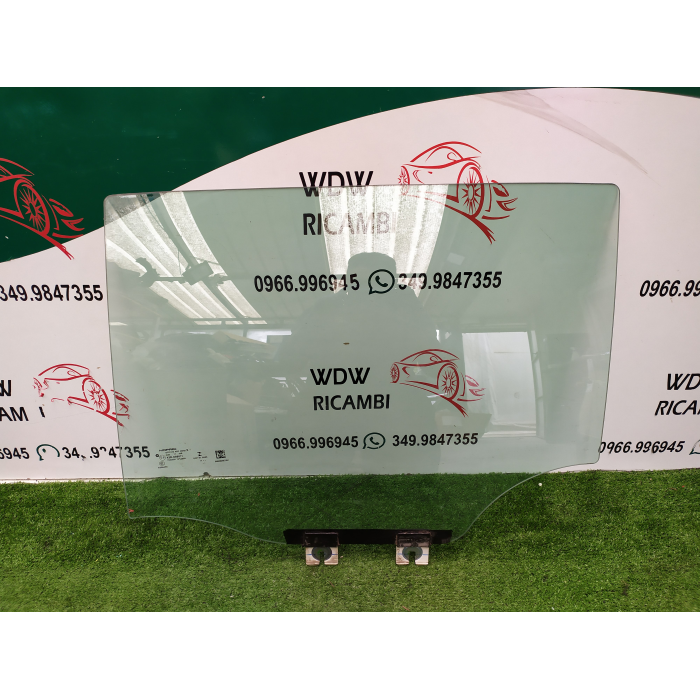 VETRO CRISTALLO USATO PORTA POSTERIORE SINISTRO SX JEEP COMPASS 2.0 CRD 4X4 (DAL 2016 IN POI >)