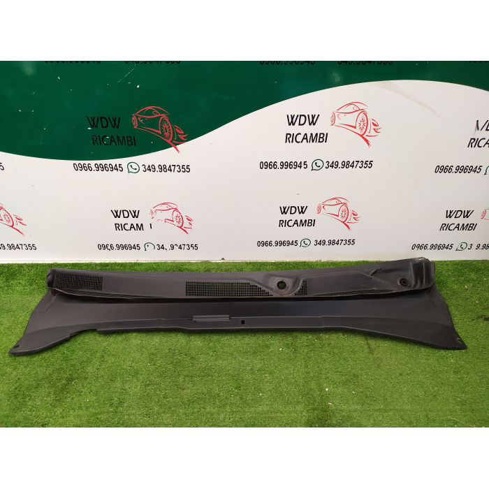 5UT09TRMA GRIGLIA ANTERIORE SOTTOPARABREZZA TERGICRISTALLO JEEP COMPASS -USATO- GOCCIOLATOIO 