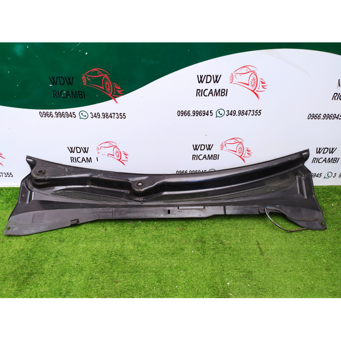 5UT09TRMA GRIGLIA ANTERIORE SOTTOPARABREZZA TERGICRISTALLO JEEP COMPASS -USATO- GOCCIOLATOIO 
