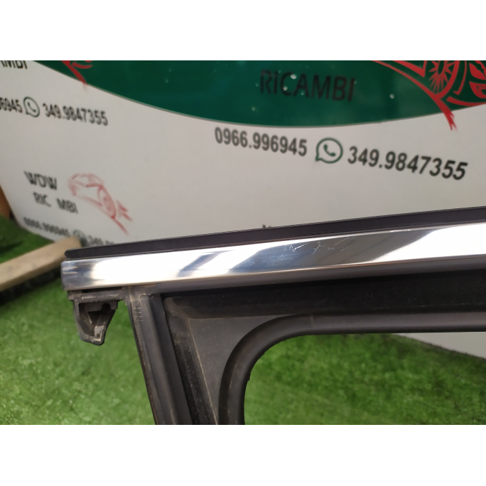 GUARNIZIONE CROMATA USATO PORTA ANTERIORE DESTRO DX JEEP COMPASS 2.0 CRD 4X4 (DAL 2016 IN POI >)