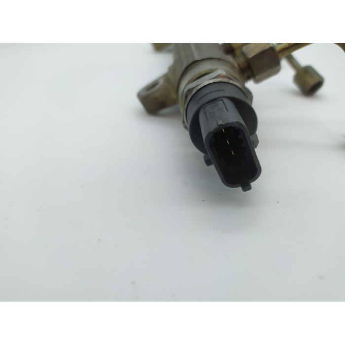 46817523 FLAUTO GASOLIO INIEZIONE SENSORE USATO FIAT PUNTO \ 500 \ PANDA \ GRANDE PUNTO 1.3