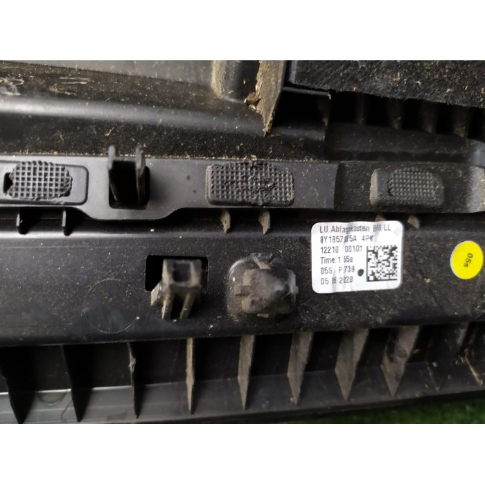 8Y1857035A CASSETTO VANO PORTAOGGETTI USATO CRUSCOTTO AUDI A3 (8Y) SPORTBACK (DAL 2020 IN POI >)