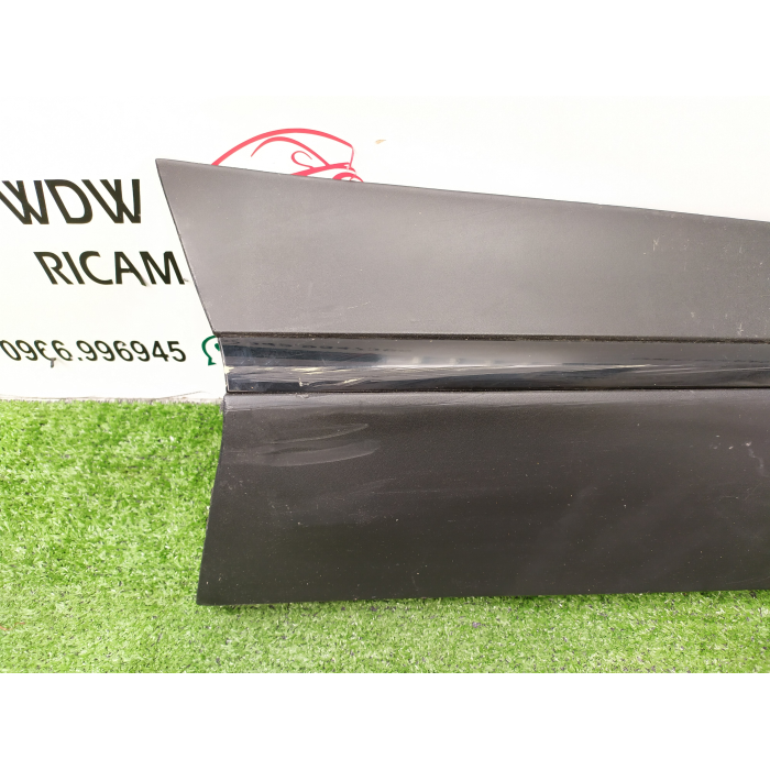 801867830R MODANATURA FASCIA PORTA ANTERIORE DESTRO DX USATO RENAULT CAPTUR (J5) (2013\2019)