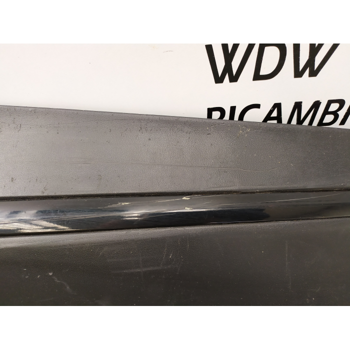 801867830R MODANATURA FASCIA PORTA ANTERIORE DESTRO DX USATO RENAULT CAPTUR (J5) (2013\2019)