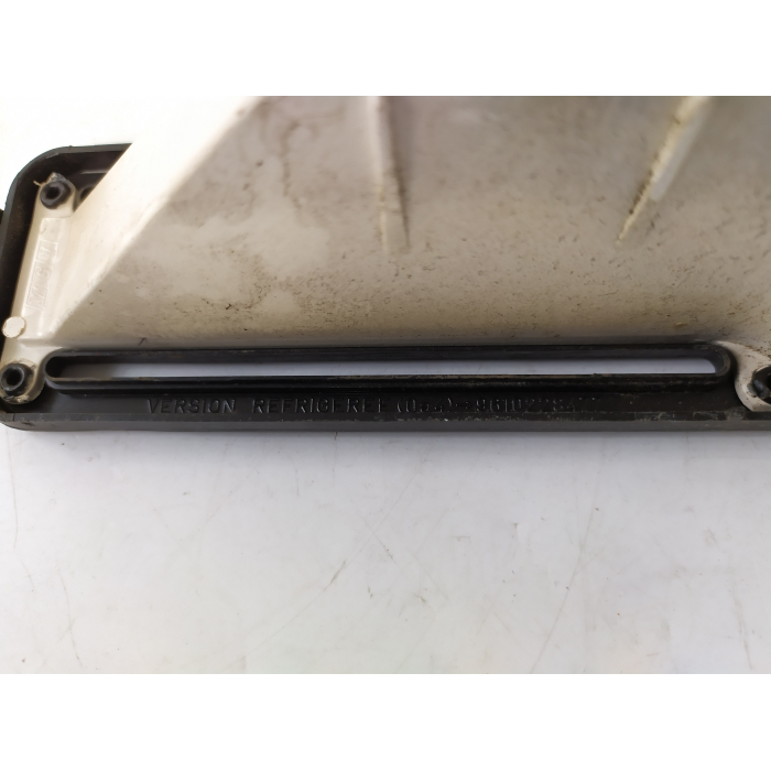 9610228477 MASCHERINA RIVESTIMENTO COMANDI CLIMA USATO PEUGEOT 106 1.0 (1991\1996) 1996