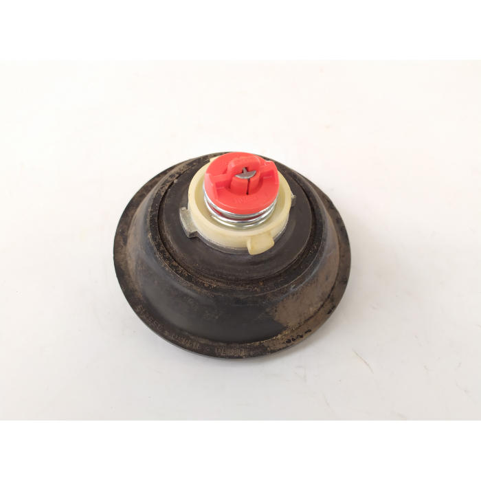 TAPPO CON CHIAVE CARBURANTE BENZINA USATO PEUGEOT 106 1.0 (1991\1996) 1996