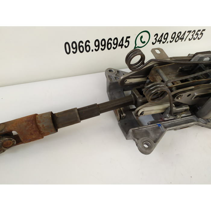 8E0419502H PIANTONE STERZO GUIDA GUIDATORE USATO AUDI A4 (B7) AVANT 2.0 TDI (2004\2009) 2007