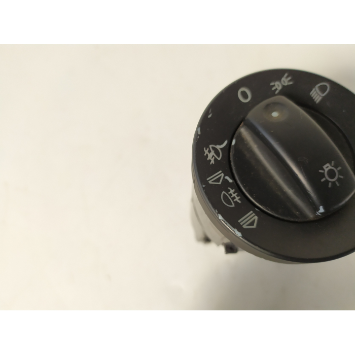8E0941531C INTERRUTTORE LUCE LUCI USATO AUDI A4 (B7) AVANT 2.0 TDI (2004\2009) 2007