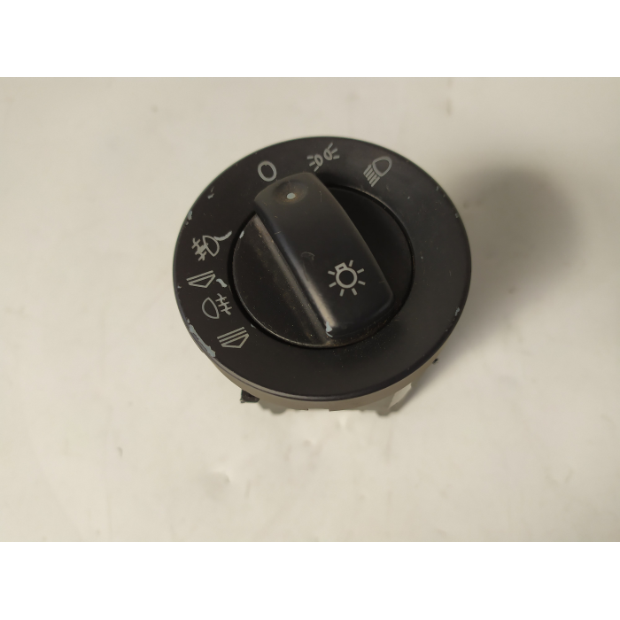 8E0941531C INTERRUTTORE LUCE LUCI USATO AUDI A4 (B7) AVANT 2.0 TDI (2004\2009) 2007