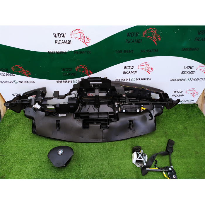 156088356 KIT AIRBAG NON CENTRALINA USATO ALFA ROMEO GIULIETTA (940) 2.0 JTDM (2010\2020)