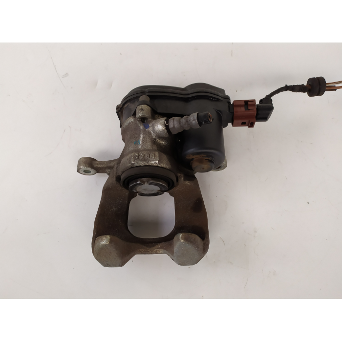 32353471C PINZA FRENO USATO POSTERIORE DESTRO DX FIAT 500X 1.3 MTJ (DAL 2014 IN POI >) 