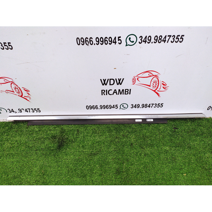 8R0853783F RASCHIAVETRO CROMATO PORTA POSTERIORE SINISTRO SX USATO AUDI Q5 (8R) 2.0 TDI (DAL 2008 IN POI >)