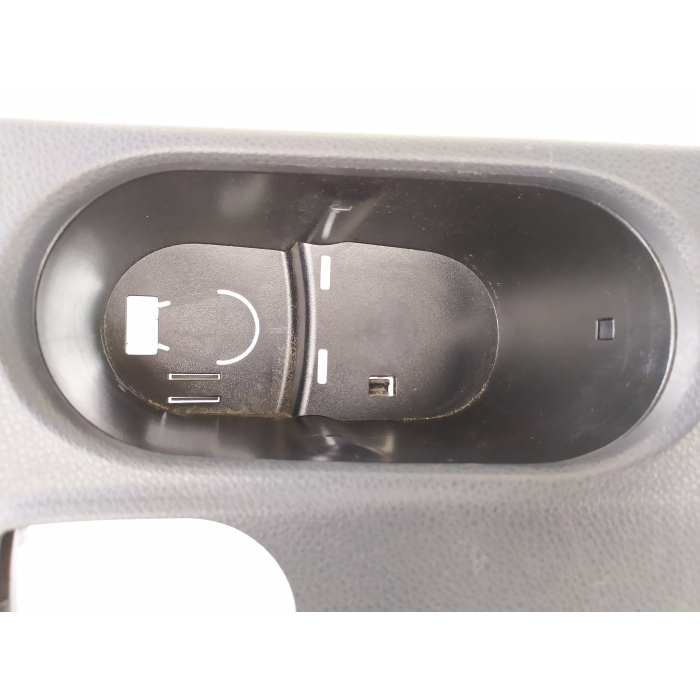 A1766800210 RIVESTIMENTO PORTABEVANDE USATO MERCEDES CLASSE A W176 3° (2012\2018)