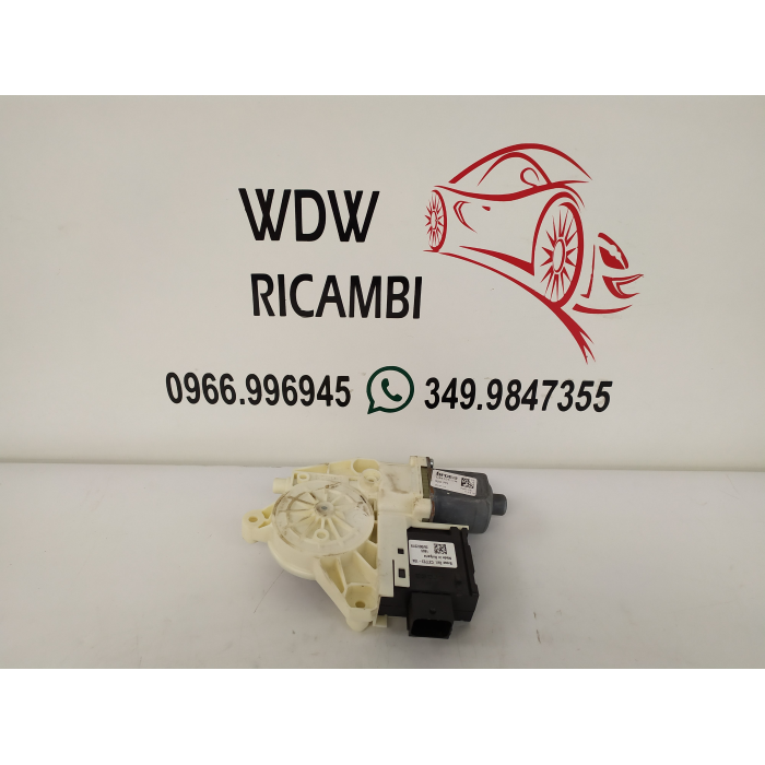 C44131-104 MOTORINO ALZAVETRO ANTERIORE DESTRO DX USATO JEEP RENEGADE (BU) 1.6 CRD (DAL 2014 IN POI >)