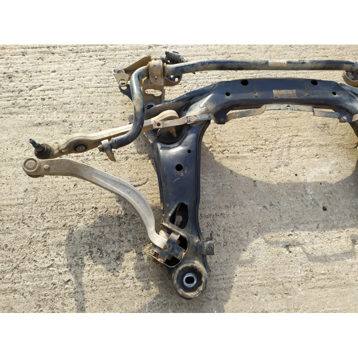 CULLA ASSALE MOTORE ANTERIORE ANT USATO AUDI A4 (B7) AVANT 2.0 TDI (2004\2009) 2007