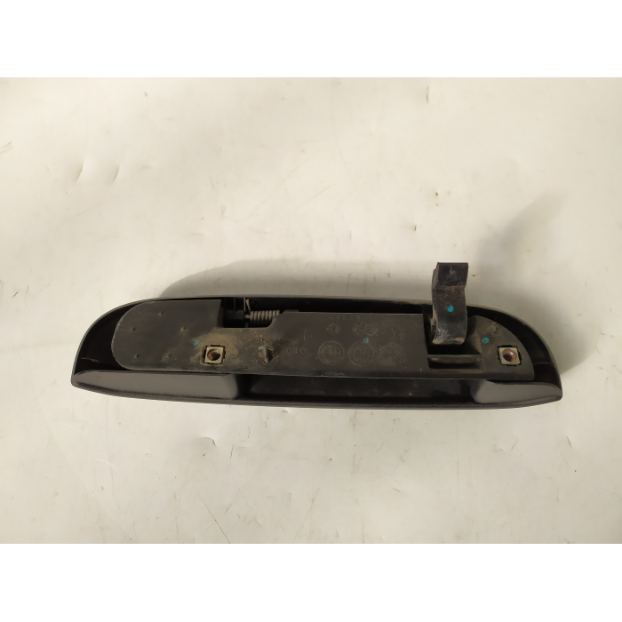 MANIGLIA ESTERNA PORTA POSTERIORE SINISTRO SX USATO FIAT PANDA (312\319) 1.2 (DAL 2012 IN POI >) 2012