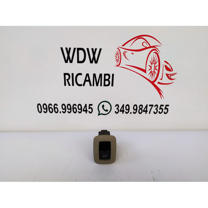 A2518200510 PULSANTE ALZAVETRO POSTERIORE DESTRO DX USATO MERCEDES CLASSE A (W169) A180