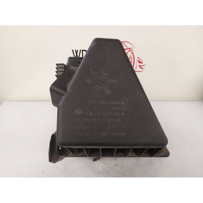 6Q0129601AR SCATOLA PORTA FILTRO ARIA AIRBOX USATO VW POLO (9N) 1.4 TDI (2001\2009)