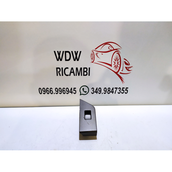 BJ32-274C02-AA PULSANTE ALZAVETRO PORTA POSTERIORE DESTRO DX USATO RANGE ROVER LAND ROVER EVOQUE L538 1° (2011\2018) 