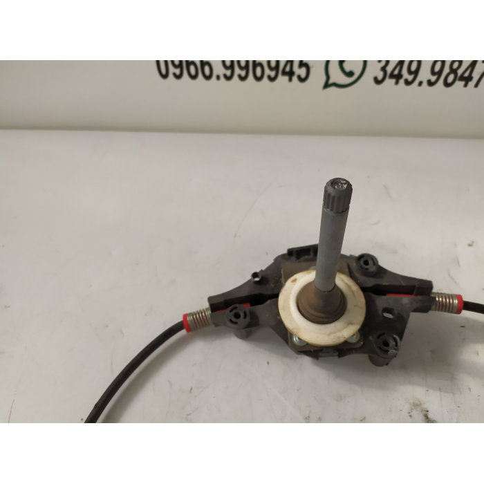 8A6I-A27000 ALZAVETRO MANUALE PORTA POSTERIORE DESTRO DX USATO FORD FIESTA 1.4 TDCI (2008\2017)