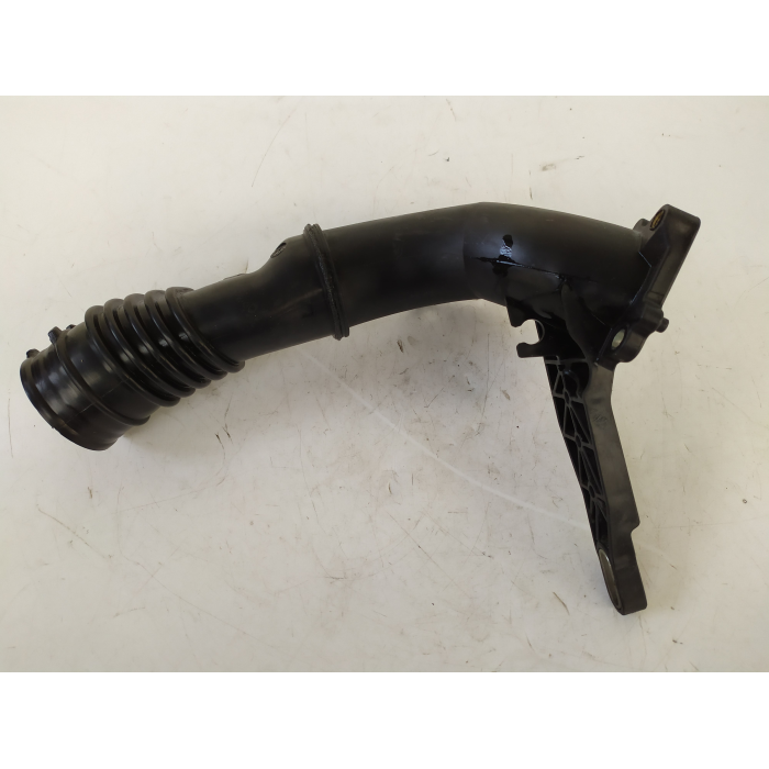 AV2Q-9351-AE TUBO MANICOTTO ALTAPRESSIONE INTERCOOLER USATO FORD FIESTA 1.6 TDCI (2008\2017)