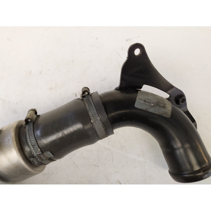 AV61-6C750-AC TUBO MANICOTTO ALTAPRESSIONE INTERCOOLER USATO FORD FIESTA 1.6 TDCI (2008\2017)
