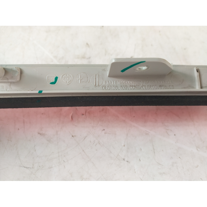 51925086 FANALE FANALINO 3° TERZO STOP POSTERIORE POST USATO FIAT 500X 1.3 MTJ (DAL 2014 IN POI >)