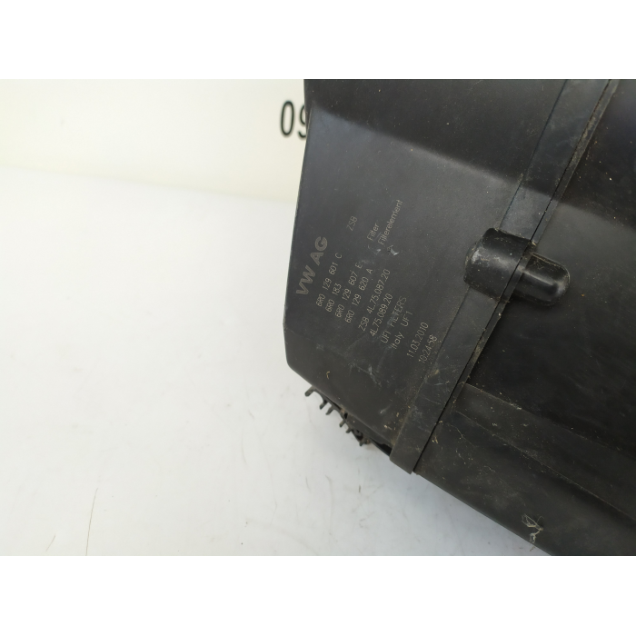 6R0129601C SCATOLA FILTRO ARIA AIRBOX USATO SKODA FABIA 1.6 TDI (2007\2014) 2010