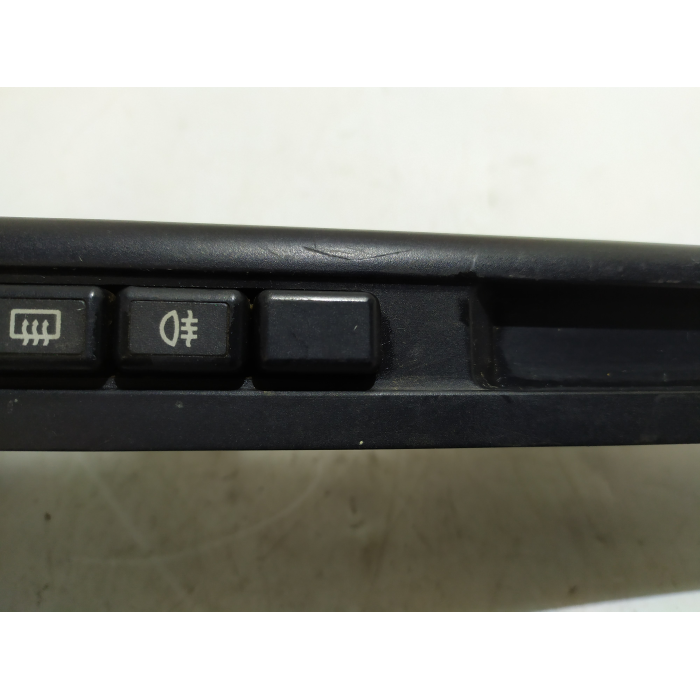 PULSANTE PULSANTIERA INTERRUTTORE CENTRALE USATO FIAT UNO 1.0 (1989\1995) 1990