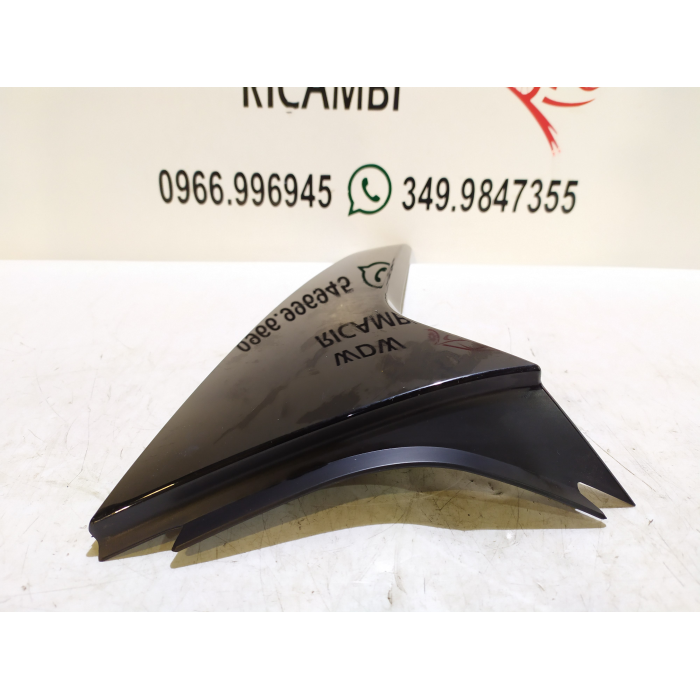 JX7B-442A92 COPERCHIO MODANATURA SPOILER PORTELLONE POSTERIORE DESTRO FORD FOCUS IV 2018> SW