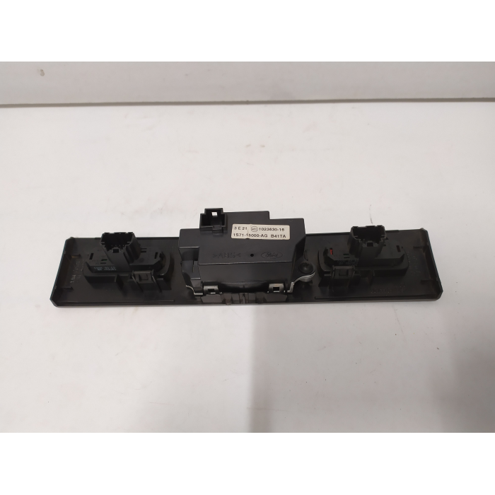 4S7T13A350AB GRUPPO COMANDI OROLOGIO PULSANTE QUATTRO FRECCE FORD MONDEO 2° SERIE 