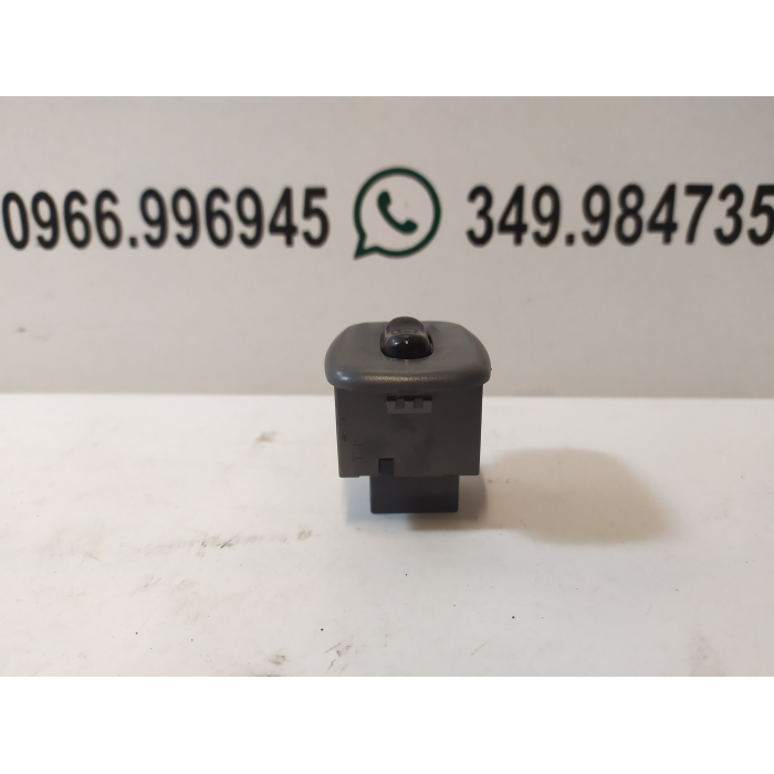 9358002000 PULSANTE INTERRUTTORE ALZAVETRO ANTERIORE DESTRO HYUNDAI ATOS 1° SERIE 1997-2008 