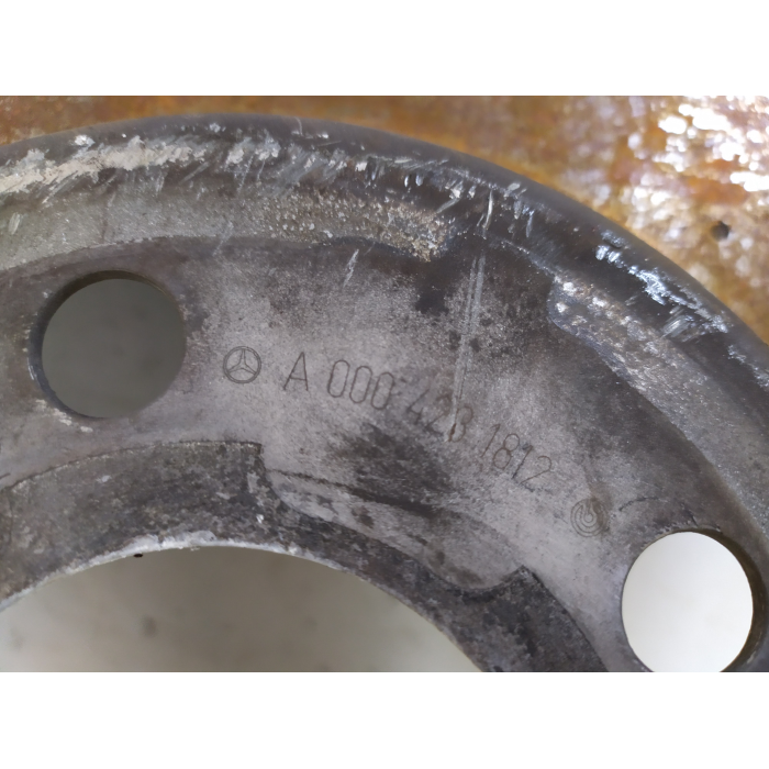 A0044235898RE PINZA CON DISCO POSTERIORE POST DESTRO DX MERCEDES CLASSE E W212 A0004231812 A0044235898R