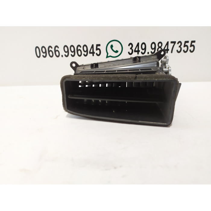 97420-2B000 BOCCHETTA BOCCHETTONE ARIA CENTRALE DESTRO DX HYUNDAI SANTA FE 2006-2012 