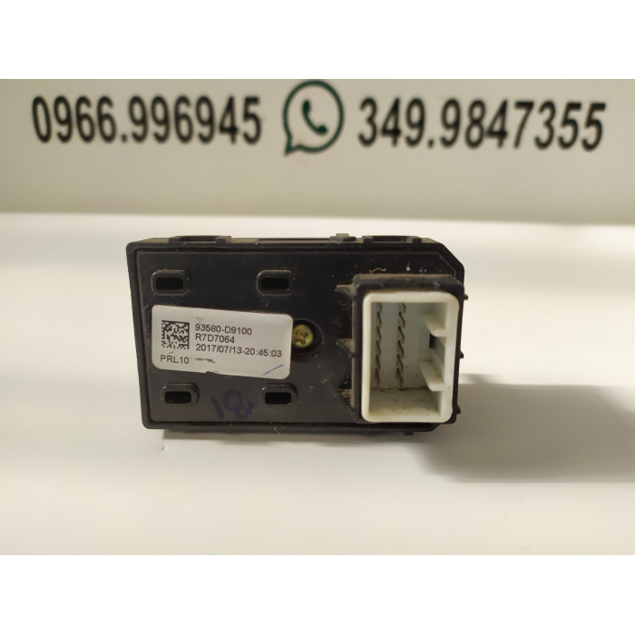 93580-D9100 PULSANTE INTERRUTTORE COMANDO ALZAVETRO POSTERIORE POST SINISTRO SX KIA SPORTAGE IV QL 