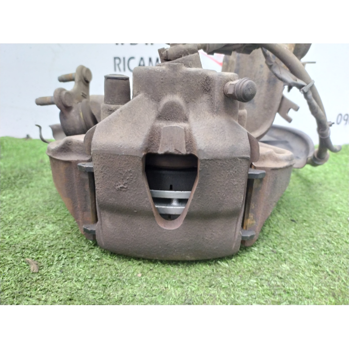 MOZZO FUSELLO COMPLETO DI DISCO E PINZA ANTERIORE ANT SINISTO SX AUDI A3 1.9 105CV 2008-2013 