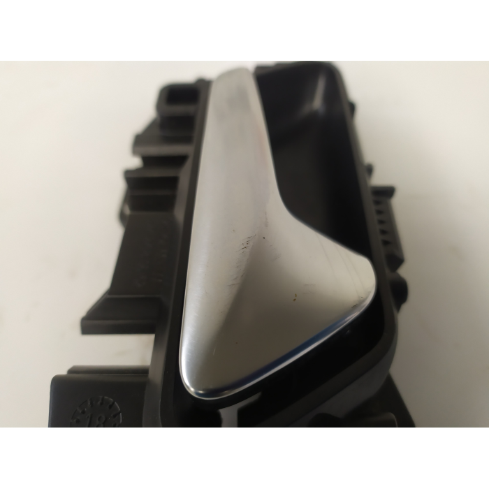 98201552 MANIGLIA INTERNA PORTA POSTERIORE DESTRO DX USATO PEUGEOT 308 3008 2° (2013\2021) 