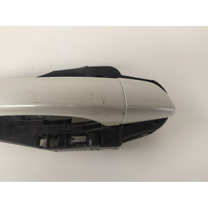 MANIGLIA ESTERNA APRI PORTA ANTERIORE DESTRO DX USATO PEUGEOT 208 DAL 2019 IN POI 2° SERIE
