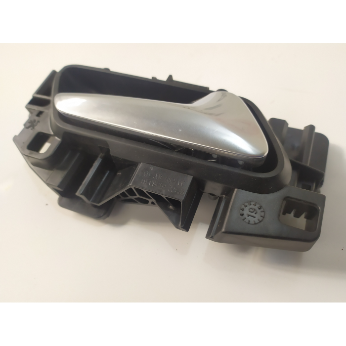 98201552W MANIGLIA INTERNA PORTA ANTERIORE DESTRO DX USATO OPEL GRANDLAND X (DAL 2017 IN POI >)
