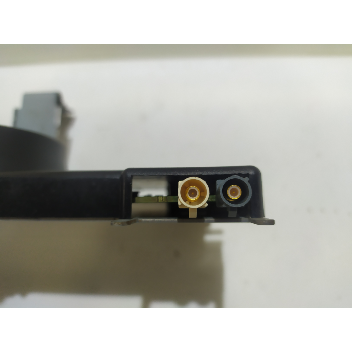 8P4035225D CENTRALINA AMPLIFICATORE ANTENNA PORTELLONE POSTERIORE POST USATO AUDI A3 8P 1.9 (2008 / 2013) 2009 