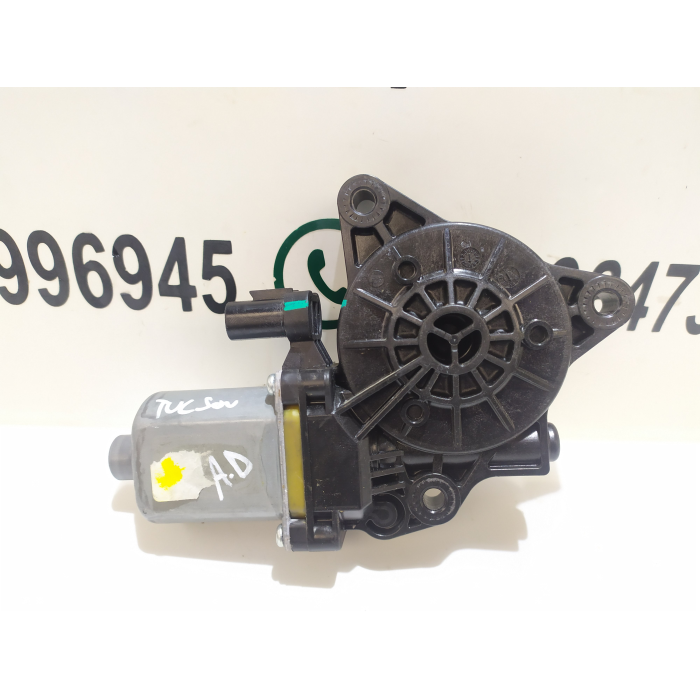 MOTORINO ALZAVETRO ALZACRISTALLO ANTERIORE DESTRO DX USATO HYUNDAI TUCSON 3° (2015\2020) 