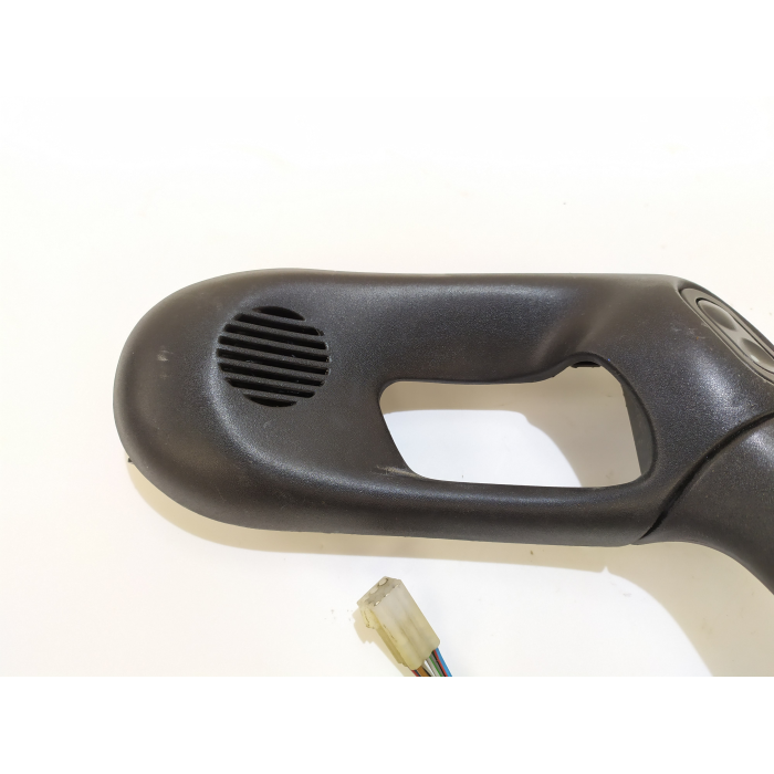 90388334 MANIGLIA PULSANTE ALZAVETRO PORTA ANTERIORE DESTRO DX USATO OPEL TIGRA 1.4 (1994\2001) 1999 