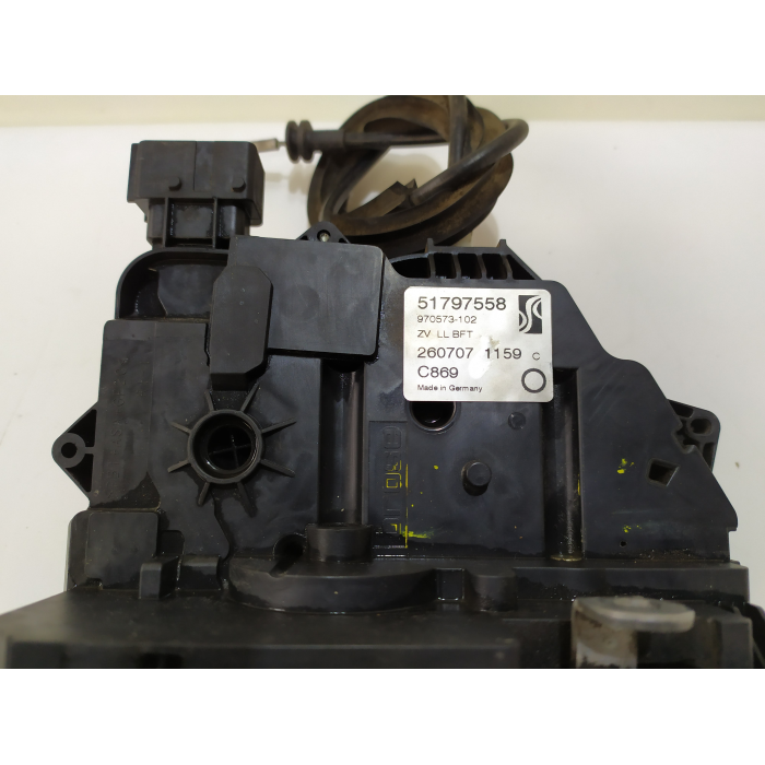 51797558 SERRATURA CHIUSURA ANTERIORE DESTRO DX USATO FIAT GRANDE PUNTO (2005\2011) 2007