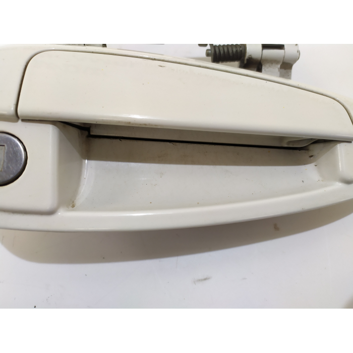 MANIGLIA ESTERNA PORTA ANTERIORE DESTRO DX USATO BIANCO FIAT GRANDE PUNTO (199) 1.3 90CV (2005\2011) 